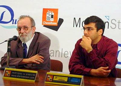 Ricardo Calvo con Anand