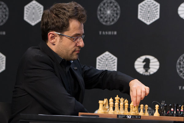 World Chess: Karjakin, Caruana Tied for Lead Before Finale of Candidates