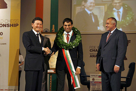Anand Campeón del Mundo en Sofía 2010