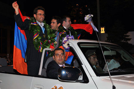 Paseo triunfal por Ereván