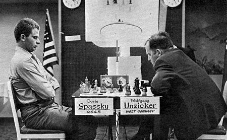 Spassky derrota a Unzicker en la 1ª ronda de Santa Mónica 1966