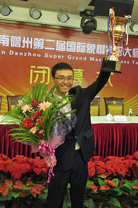 Yu Yangyi festejando su triunfo 